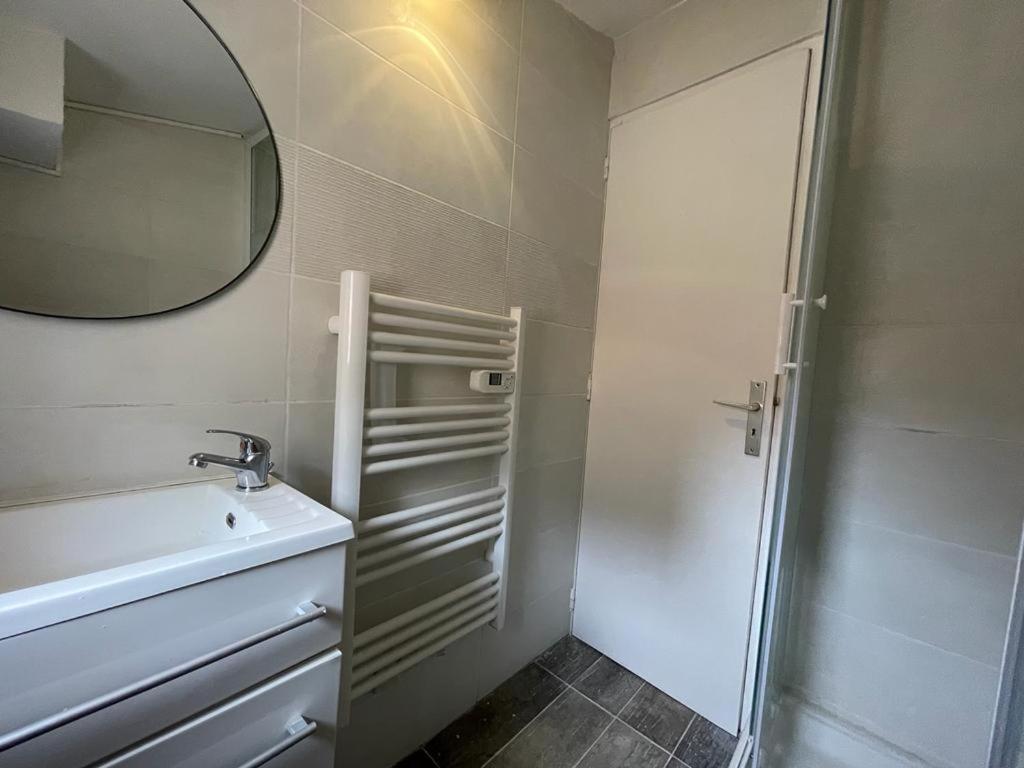 Le Confort - Calme, Ideale Couple, Business, Long Sejour Niort Zewnętrze zdjęcie